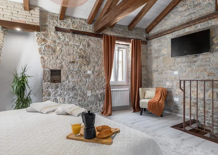 Apartman Pisino**** 70M2, 2+2